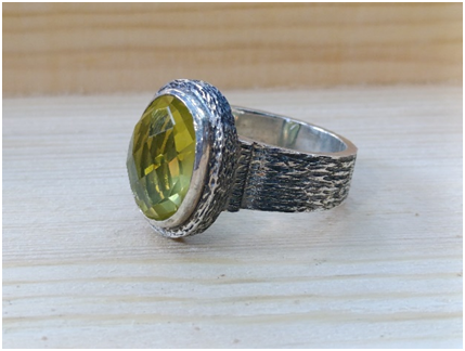 Silver-ring-with-Leomon-topaz-stone